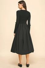 Load image into Gallery viewer, Black Contrast Balloon Midi Dress
