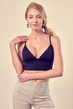Load image into Gallery viewer, Seamless Triangle Bralette
