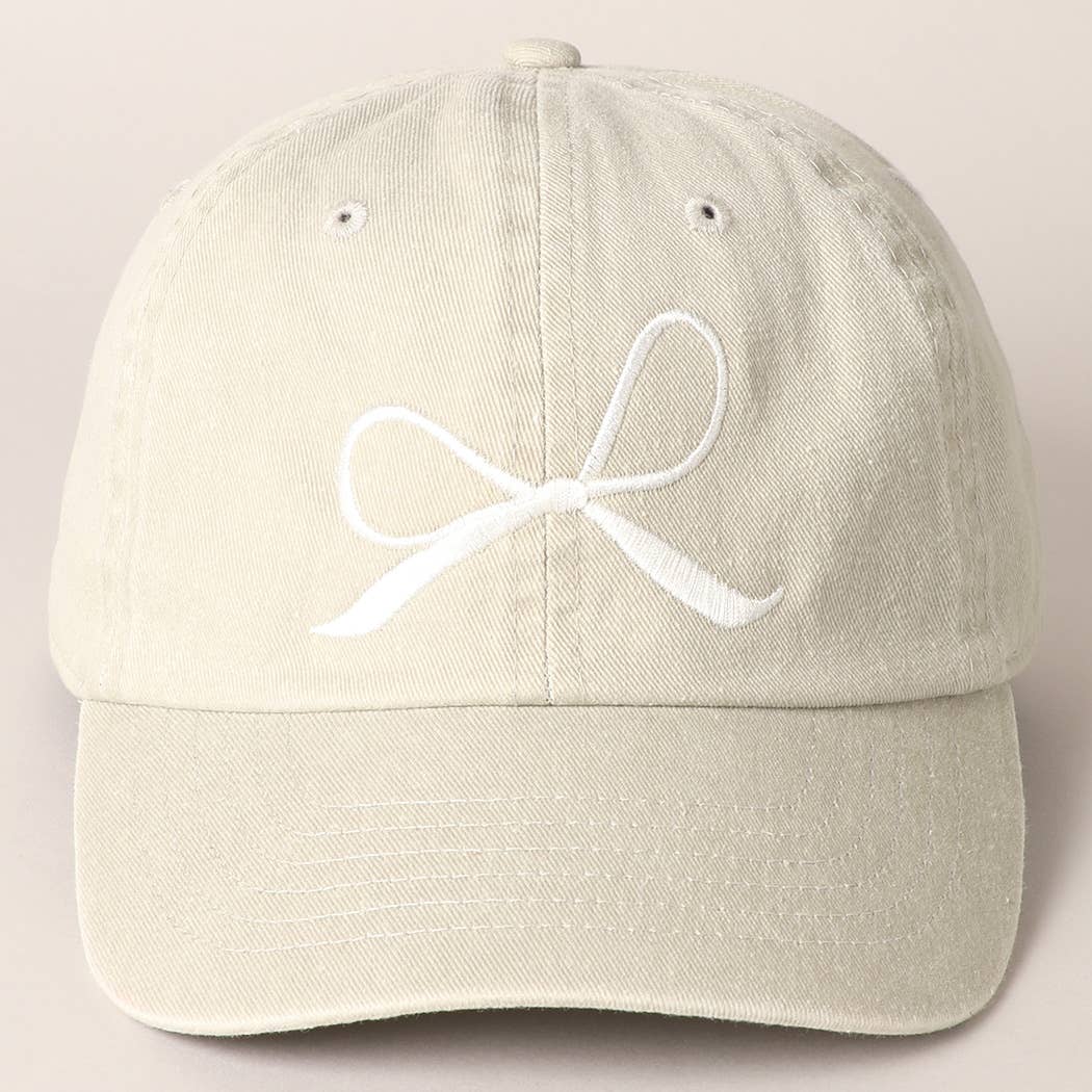 Sand Bow Embroidered Cotton Baseball Cap