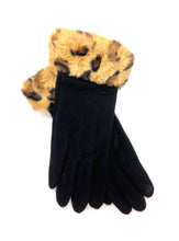 Load image into Gallery viewer, Faux Leopard Trim Gloves
