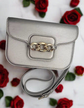 Load image into Gallery viewer, Chain Accent Vintage Silver Crossbody
