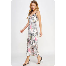 Load image into Gallery viewer, Piping Detail Sleeveless Maxi Dress
