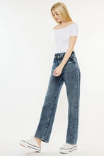 Load image into Gallery viewer, High Rise Straight Leg Jeans
