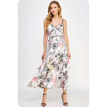 Load image into Gallery viewer, Piping Detail Sleeveless Maxi Dress
