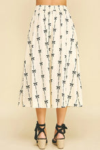 Load image into Gallery viewer, Bow Print Midi Skirt
