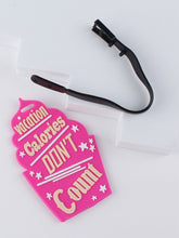 Load image into Gallery viewer, Pink vacation calories luggage tag
