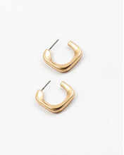 Load image into Gallery viewer, Shinny Small Square Hoop Earrings
