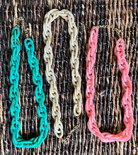 Load image into Gallery viewer, Resin Link Necklace
